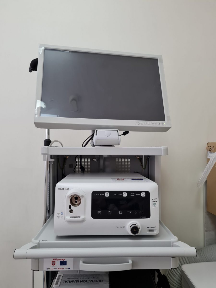 Tor wizyjny z wideobronchoskopem do diagnostyki endoskopowej płuc